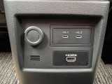 USB電源ソケットやHDMI端子が付いているので充電も安心!好きな映像も流してお楽しみいただけます。