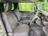 ドライバーによって運転しやすいポジションは異なり、あの車はどうなのか不安なこともありますよね。気になるお車は店頭で乗り込んでご確認いただけます♪