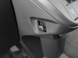 お車を購入される際はご不明な点や不安な点もあるかと思いますが、困ったらお気軽にご相談下さい! 0566-71-1630 までお電話頂ければ当店のスタッフがじっくりお話を聞かせて頂きます!