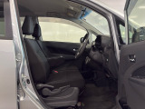 【禁煙表記について】タバコの臭いは感じられませんが、その他車内のニオイに関しては個人の主観となる為、実車確認の際に確認して頂いております。ご了承お願い致します。