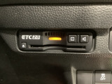 いまや快適なカーライフに欠かせないETCが付いています。