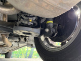 お車を安心してお乗りいただく為には、足回りの定期点検が欠かせません。サービスサポート(有償保証)では無料点検もご提供しており、安心のカーライフをお過ごしいただけるサポート体制が整っています。