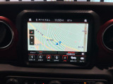 8.4インチのタッチパネルモニター