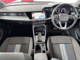 Audiのインテリアはエクステリア同様、優れたデザイン性とクオリティ、そして機能性を兼ね備えております。