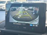 車庫入れ・駐車を安心サポート!バックカメラ装備です。