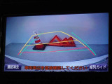バックガイドモニターを装備しています、車庫入れもラクラクです。