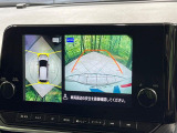 【アラウンドビューモニター】専用のカメラにより、上から見下ろしたような視点で360度クルマの周囲を確認することができます☆死角部分も確認しやすく、狭い場所での切り返しや駐車もスムーズに行えます。