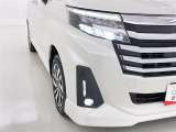 フォグランプ装着車です。暗い夜道の車両前方を明るく照らします