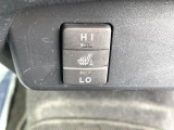 【シートヒーター】寒い日に重宝するシートヒーター!エアコンより早く温まってくれるので寒がりの人も安心ですね♪エアコンの温風は乾燥するから苦手、という方にもをおすすめです。
