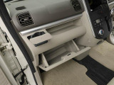 愛知ダイハツではお車をご購入頂いた後が本当のお付き合いのスタートだと思っています。 ですので定期点検や車検もお得なパックをご用意してお客様に頼りにされるダイハツディーラーを目指しています☆