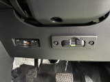 ETC車載器です。高速道路を利用する際の支払いがキャッシュレスなのでとても便利なアイテムです!