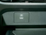 USB入力端子が装備されております。(タイプC)