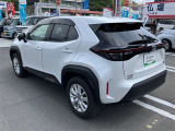 広々とした車内空間に優れた燃費性能。更にデザインも上質で人気のお車です!