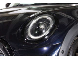 MINI NEXT勝どきのお支払総額は、車両本体価格、環境性能割、月割自動車税、リサイクル料金、印紙代、車庫証明代行費用、登録代行料金が含まれております。