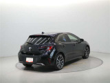 ご覧の車両以外にも多数のU-Carを展示販売しております。