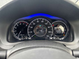大きくて見やすいスピードメーター。運転中でもパッと一目で確認できます。ブルーラインが光ってお洒落♪♪