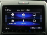フルセグTV・DVD再生可・Bluetooth Audio・音楽録音可・・・運転中もお気に入りのソースでお楽しみ頂けます!!