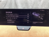 ハンドル操作をアシストすることにより車線からの逸脱回避を支援します。