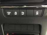運転席回りのスイッチで安全装備のON/OFFも簡単に!