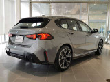 BMWプレミアムセレクション前橋では、高年式低走行モデルからMモデル、年式が経ちなかなかディーラーでは見かけないモデルまで幅広いラインナップで認定中古車を取り扱っております。品質に自信があります。