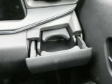 運転席側にあるドリンクホルダーです。