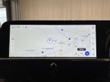 純正ナビを装備。タッチパネル式で使いやすく、お出かけもラクラクです。