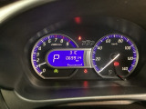 速度計周りもデザインがイイですよ!