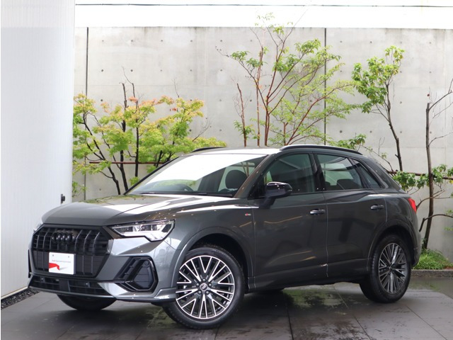 Q3 35 TFSI Sライン