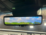 【デジタルインナーミラー】後席の大きな荷物や同乗者で後方が確認しづらい時でも安心!カメラが撮影した車両後方の映像をルームミラー内に表示。クリアな視界で状況の確認が可能です!
