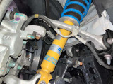 ビルシュタインB12が装着されています!