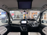 セレナ 1.2 e-POWER ハイウェイスターV 