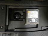 タイヤパンク修理キットが装備されております!