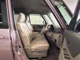 【禁煙表記について】タバコの臭いは感じられませんが、その他車内のニオイに関しては個人の主観となる為、実車確認の際に確認して頂いております。ご了承お願い致します。
