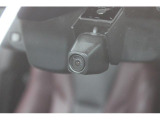 現代の車社会の必需品。ドライブレコーダー装着。エンジン始動後の一部始終を記録します。