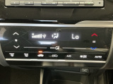 オートエアコン付きです!お好みの温度をセットするだけでエアコンの風量などを自動でコントロール。快適な車内でお過ごしいただけます。