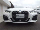 BMW正規販売店のお車は、全てのお車にBMW認定中古車保証書が発行されます。保証約款もございますので、保証内容が明確でございます。お客様にご安心してお乗り頂けますよう、全力でお客様をサポート致します。