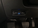 ビルトインタイプの【ETC】で見た目もスッキリ。高速道路の利用にとても便利です。