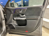お気軽にお問い合わせください。Tel:075-325-0440 Mobile:070-2313-8676  中古車担当:時女まで