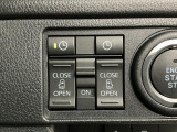 【両側電動スライドドア】リア両側は電動スライドドア!軽い操作で簡単開閉、狭い駐車場など乗り降り快適で強風時も安心です♪