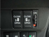 ◆視界広々で非常に運転しやすくロングドライブでも疲れを感じさせないすっきりとまとまったインパネ周りです。