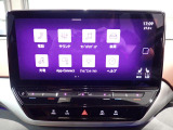 Volkswagen純正インフォテイメントシステムReady 2 Discover (MP3WMA再生、FM、ワイドFM対応、Bluetoothオーディオハンズフリーフォン、App-Connect)