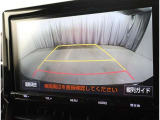 バックガイドモニターで、後方を確認しながら安心して駐車することができます。運転初心者も熟練者も必須の機能ですよ!
