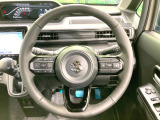 【純正革巻きステアリング】上質な革を使用することで、手にしっかり馴染みとても運転しやすいハンドルです♪