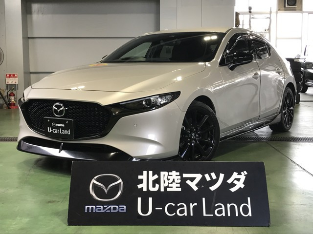 MAZDA3ファストバック 1.5 15S ブラックトーンエディション 4WD