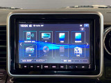 ラジオ・テレビ/Bluetoothオーディオ、その他アプリケーションなどの機能で楽しむことができます。