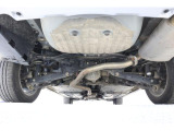 車両下回りの状態をご覧ください。オプションで下回り防錆もご用意しています
