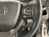 クルーズコントロールを装備しています。高速道路などで一定の速度で走ってくれるので運転が楽ですよ!速度を設定できますので、スピードの出しすぎにも注意できます。