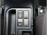 【シートヒーター】寒い日の運転など冷えやすい脚部を快適に温めてくれる。嬉しい機能♪