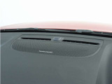 【harman/kardon】世界のオーディオファン垂涎のプレミアムサウンドシステムを搭載。原音に近い音場空間を忠実に再現。乗る人すべてに最良の音響体験を提供します。