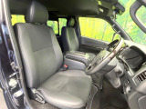 運転席シート廻りは使用感も少なく、良好な状態となっています。丁寧に使われていたことがよくわかりますね。